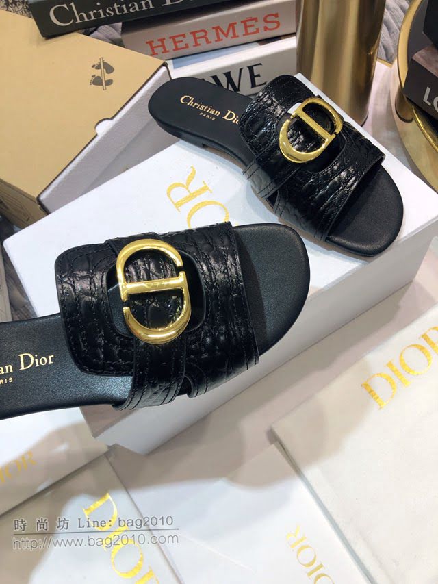 DIOR女鞋 迪奧2021專櫃新款CD字母金屬logo平底鏤空涼鞋 Dior圓頭粗跟果凍色拖鞋  naq1405